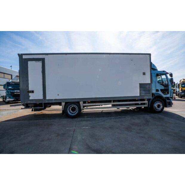 2006 Volvo FL 240-41035370