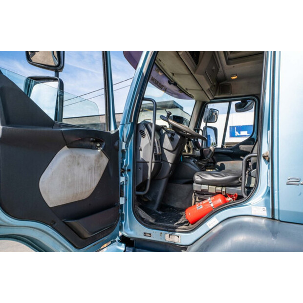 2006 Volvo FL 240-41035377