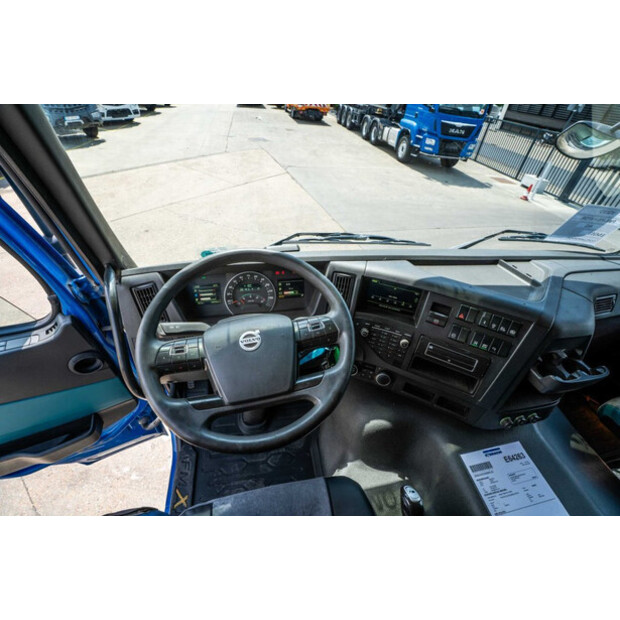 2018 فولفو FMX 410-41035545
