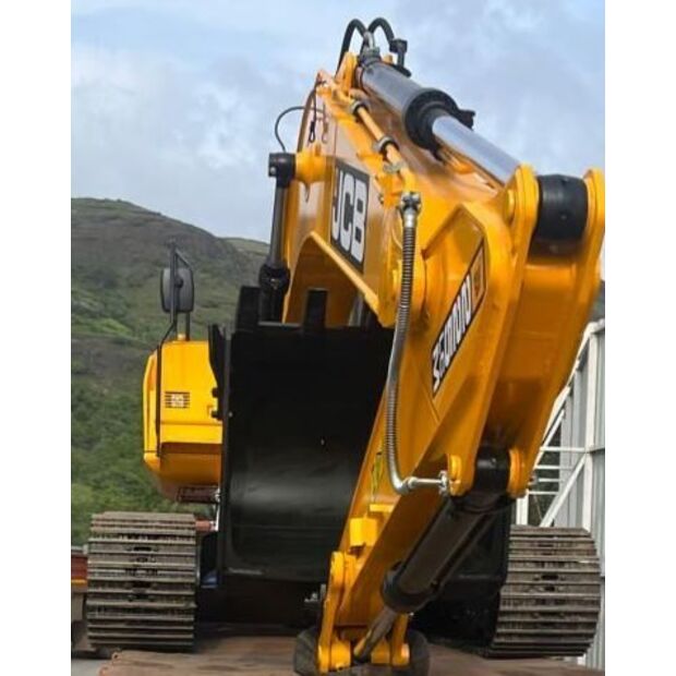 2025 JCB 225-41035627