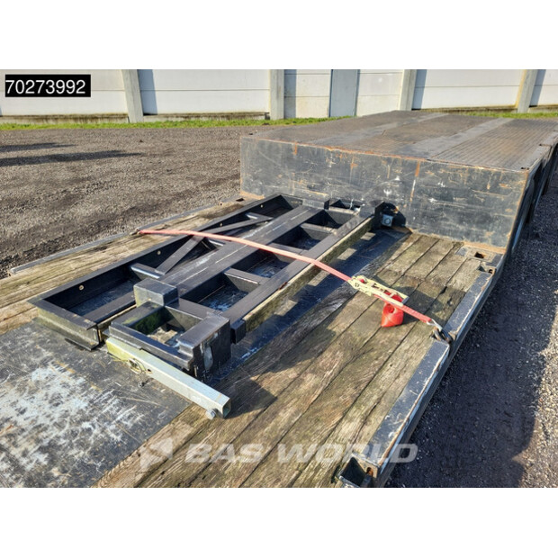 2015 TSR OTHERS-41035992