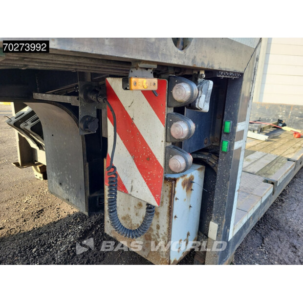 2015 TSR OTHERS-41035997