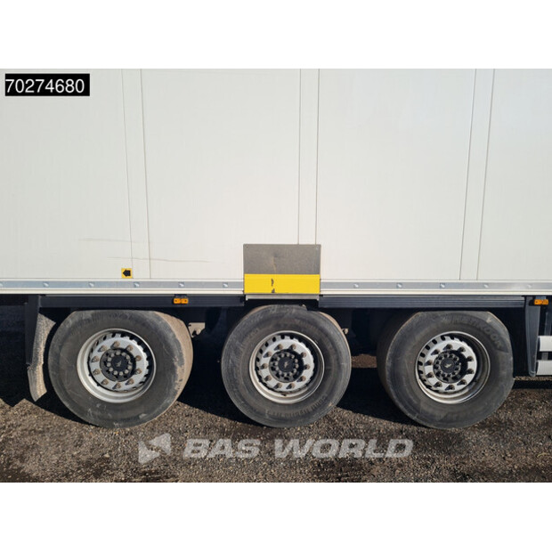 2019 Schmitz Cargobull Carrier Vector 1550-41036049