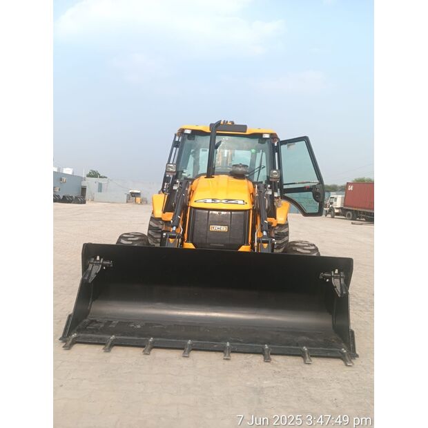 2025 JCB 3DX-41036248