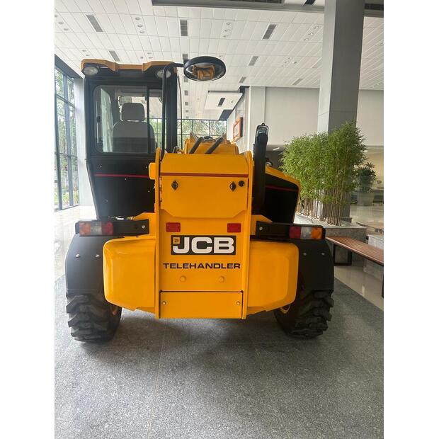 2025 JCB 530-110-41036847