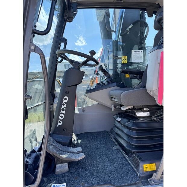 2022 Volvo EW180E-41041537