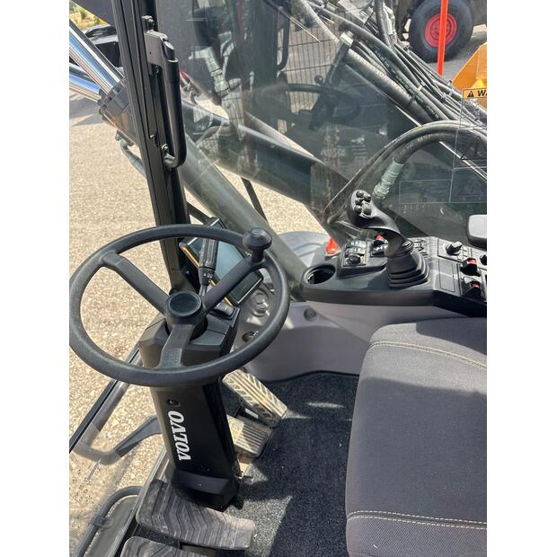 2022 Volvo EW180E-41041539