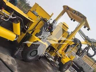 Image de ÉQUIPEMENT DE FORAGE 2014 Atlas Copco BOOMER 281