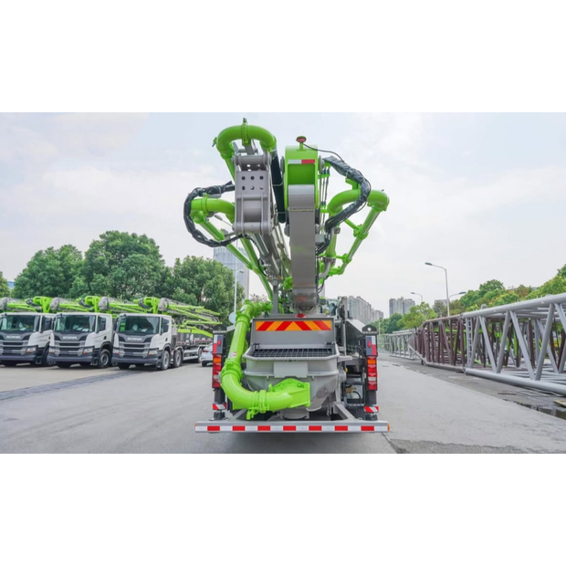 2025 Zoomlion 43M-41049122