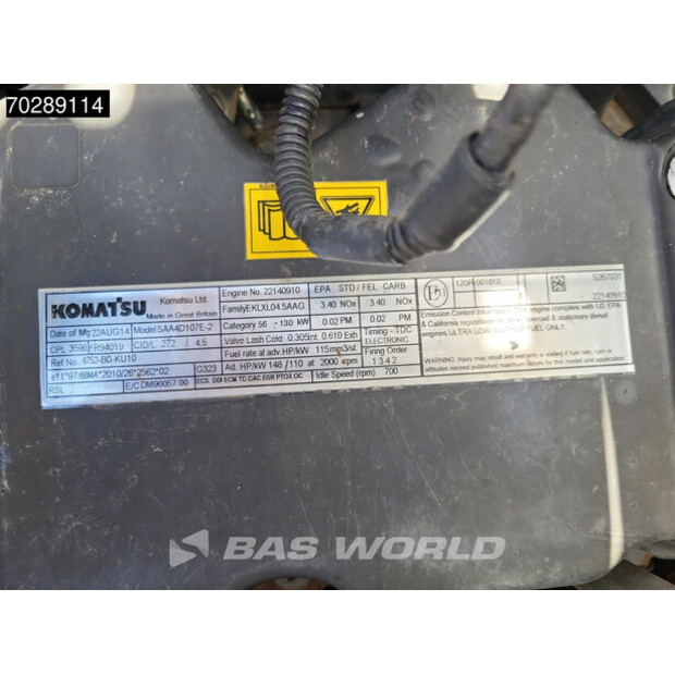 2016 Komatsu HB215LC-2-41051237