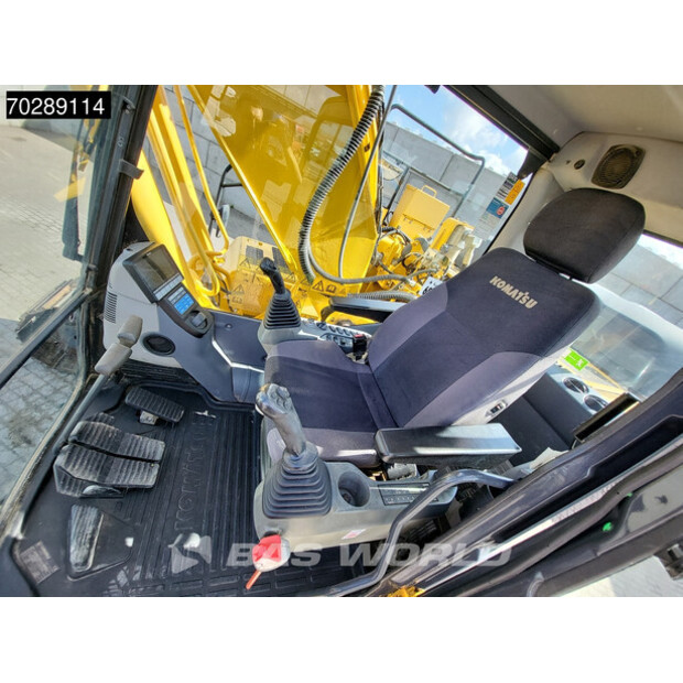 2016 Komatsu HB215LC-2-41051247