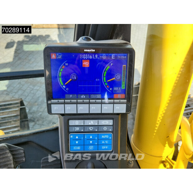 2016 Komatsu HB215LC-2-41051250
