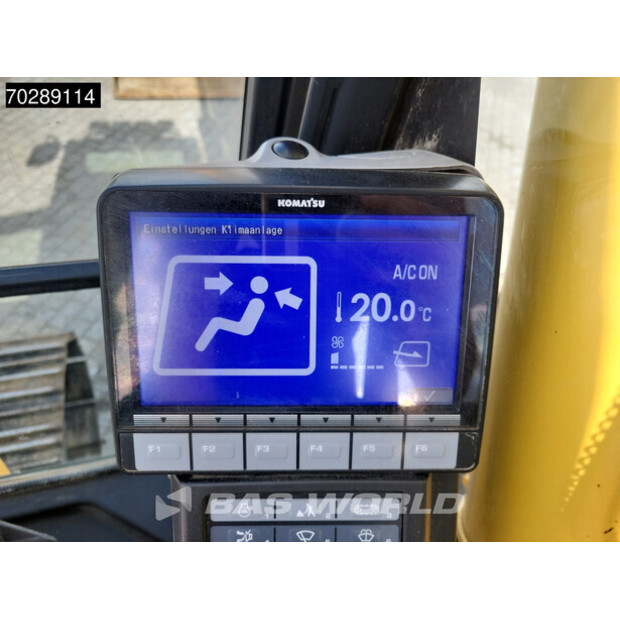 2016 Komatsu HB215LC-2-41051251