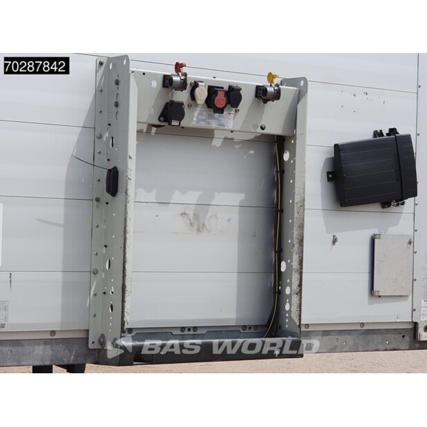2023 Schmitz Cargobull SCB*S3B-41051874