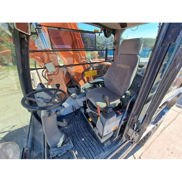 2016 Hitachi ZX170W-5B-41051971