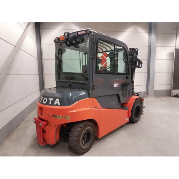 2021 Toyota 8FBMT50-41052169