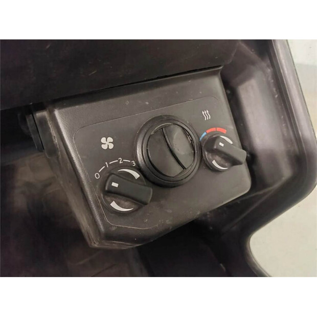 2021 Toyota 8FBMT50-41052179