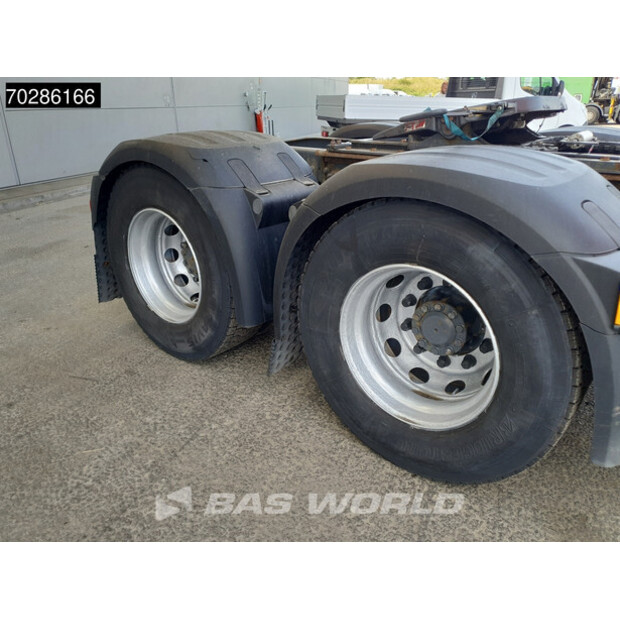 2020 داف XF 530-41052377