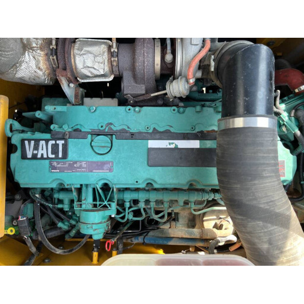 2015 فولفو EC250EL-41052411