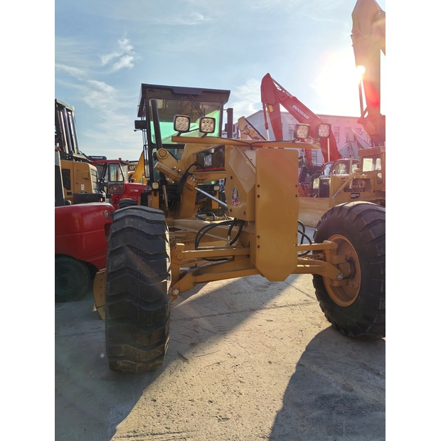 2021 كاتربيلر 140H-41052666