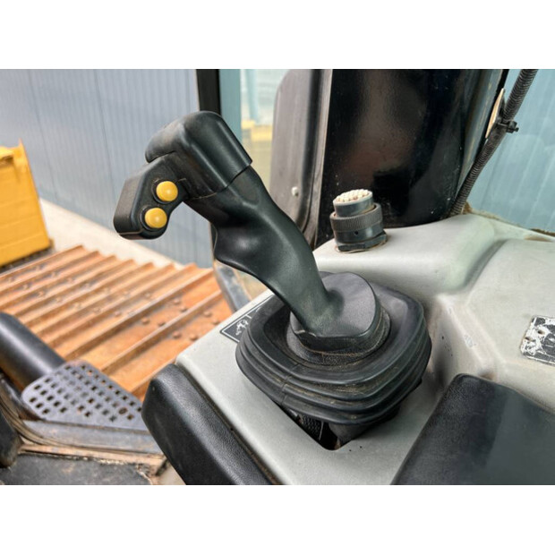2013 Caterpillar D6N LGP-41077335