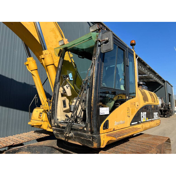 2005 كاتربيلر 320CL-41077667