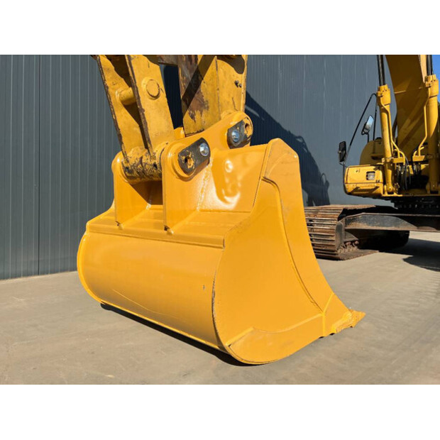 2005 كاتربيلر 320CL-41077672