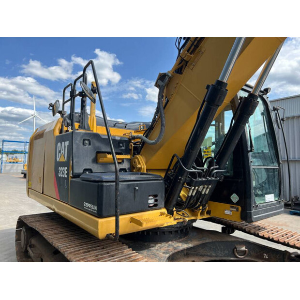 2016 Caterpillar 323EL VA-41077842