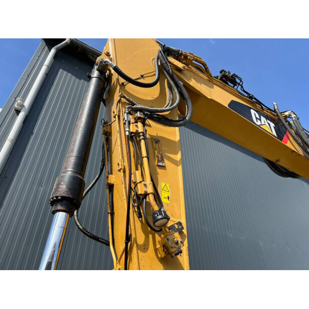 2016 Caterpillar 323EL VA-41077846