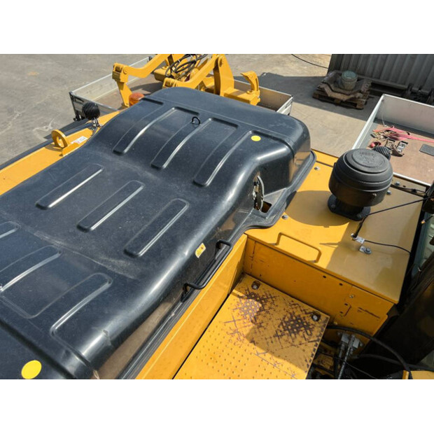 2016 Caterpillar 323EL VA-41077850