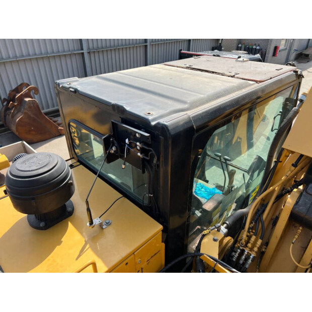 2016 Caterpillar 323EL VA-41077851