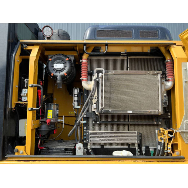2016 Caterpillar 323EL VA-41077860
