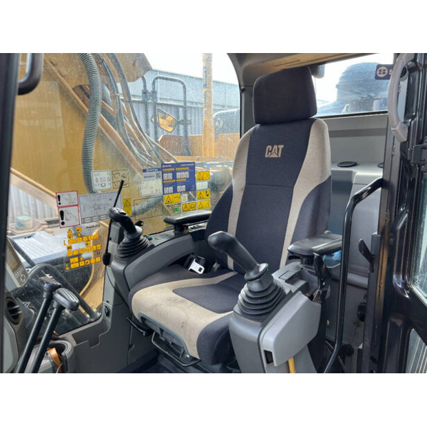 2016 Caterpillar 323EL VA-41077871