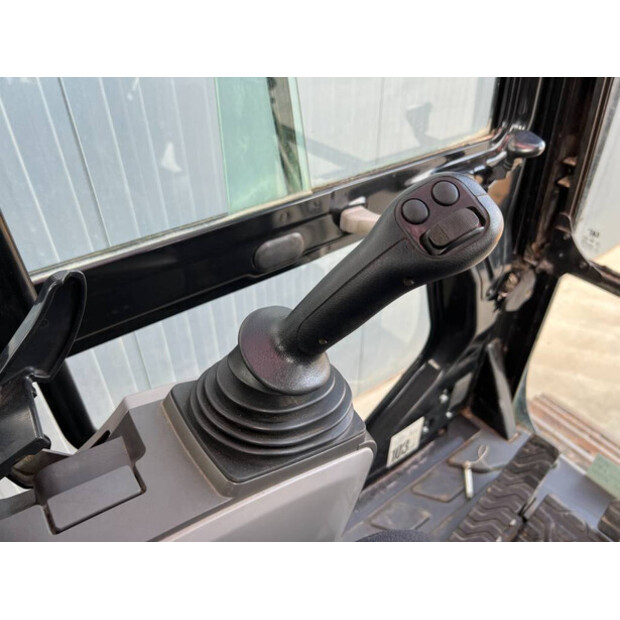2016 Caterpillar 323EL VA-41077878