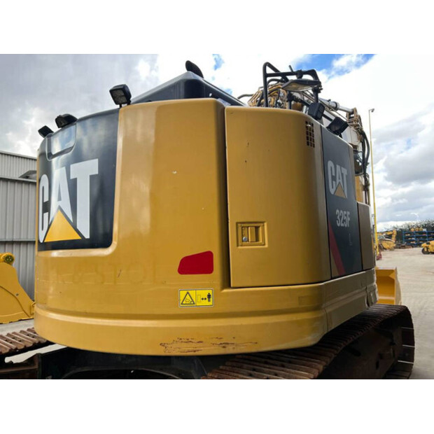 2018 Caterpillar 325FLCR-41077891