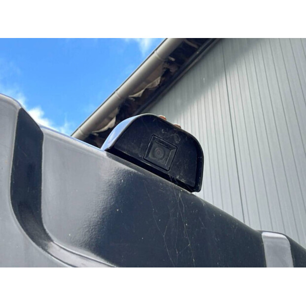 2018 Caterpillar 325FLCR-41077893