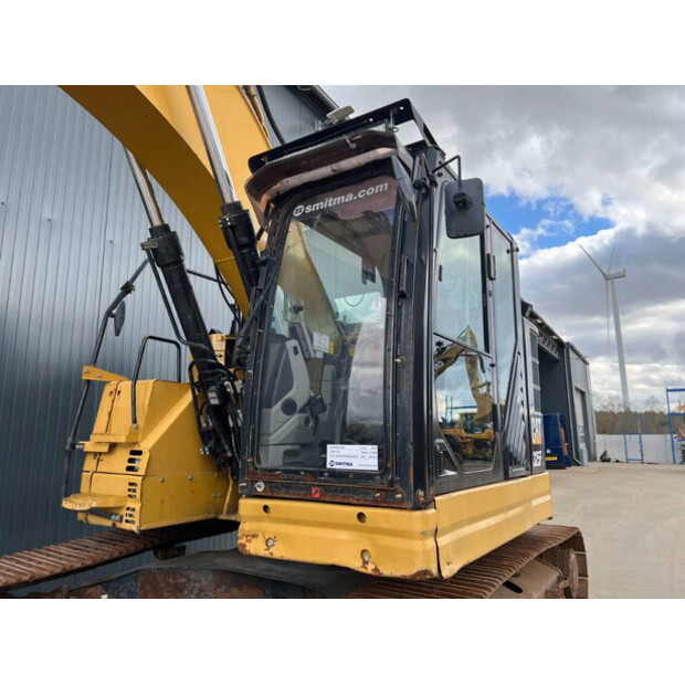 2018 Caterpillar 325FLCR-41077894