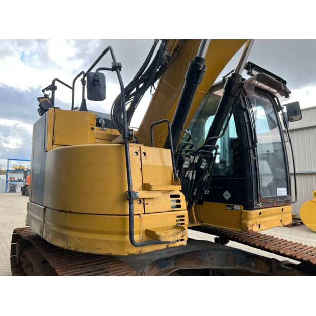 2018 Caterpillar 325FLCR-41077896