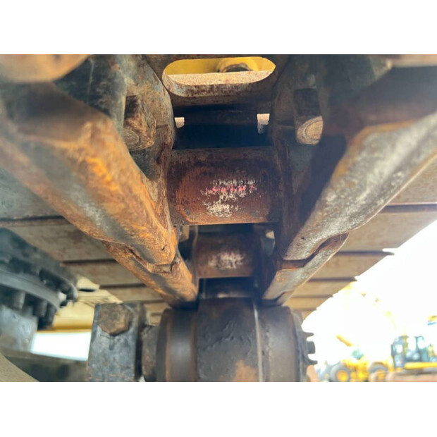 2018 Caterpillar 325FLCR-41077907