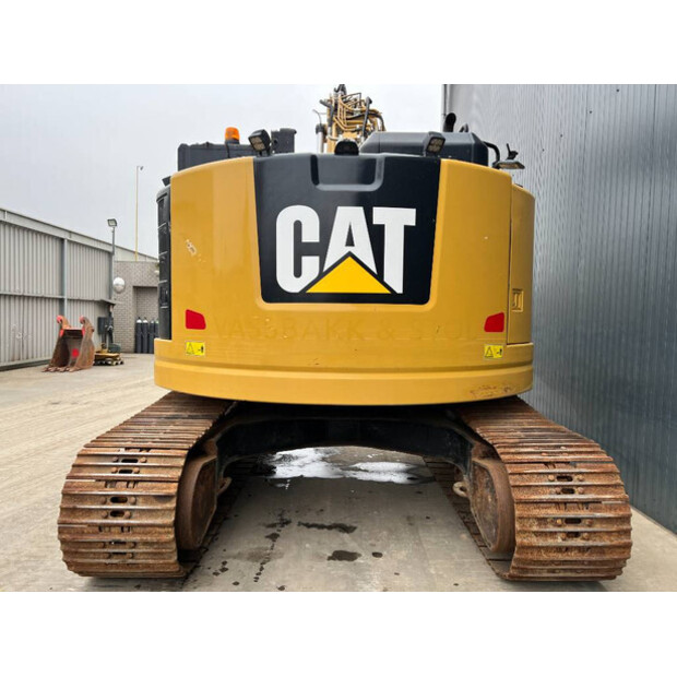 2018 Caterpillar 325FLCR-41077935