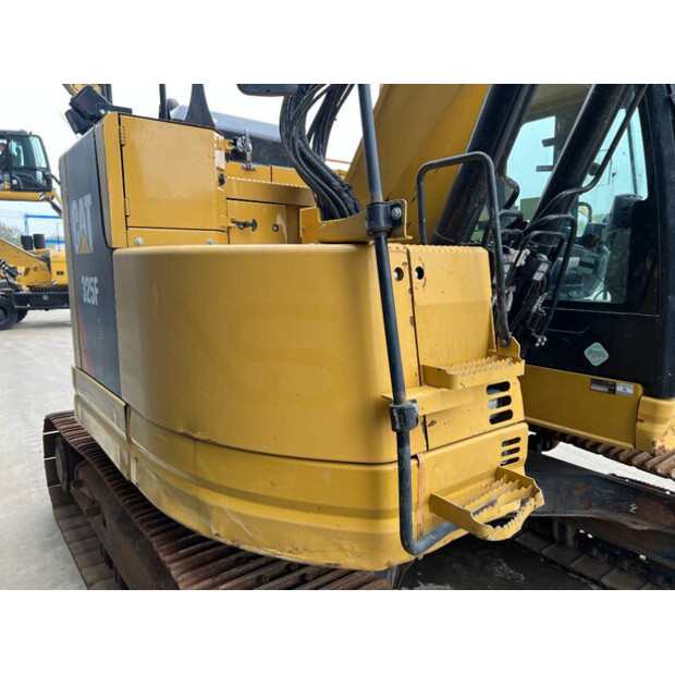 2018 Caterpillar 325FLCR-41077947