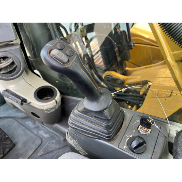 2011 Caterpillar 329DLN-41078022