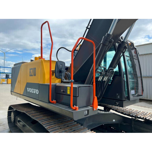 2025 Volvo EC210-41078210