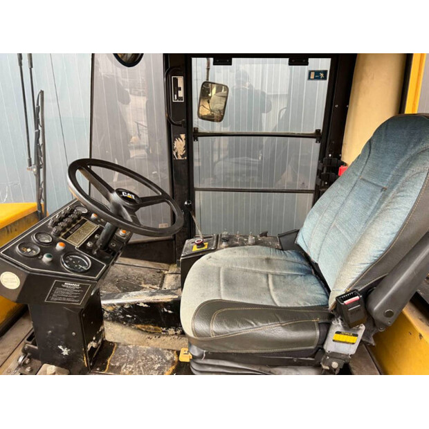 1996 Caterpillar PS300B-41079055