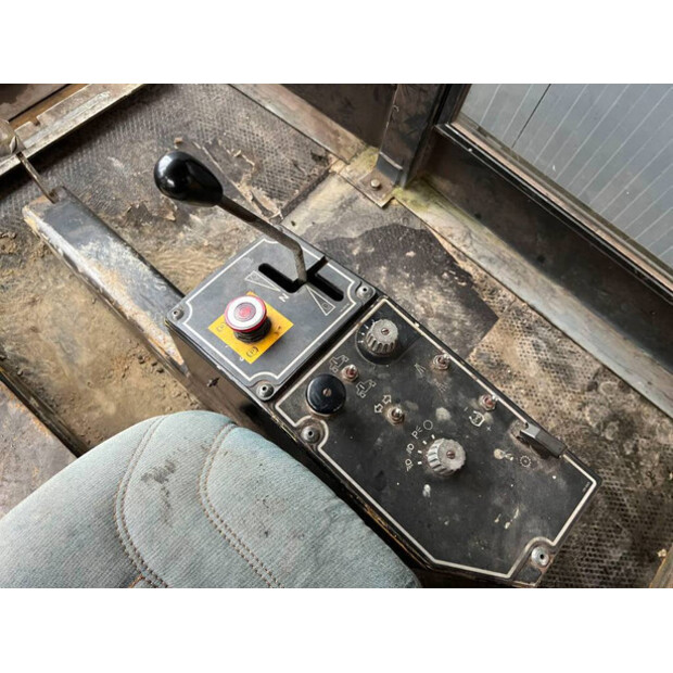 1996 Caterpillar PS300B-41079059