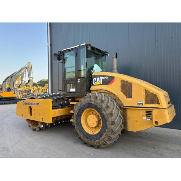 2011 كاتربيلر CP74-41079145