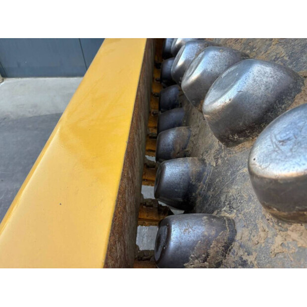 2011 كاتربيلر CP74-41079163