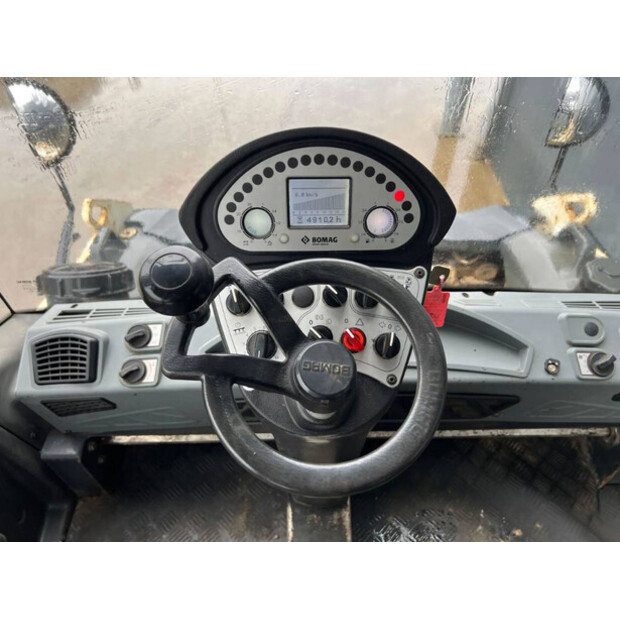 2015 BOMAG BW151AD-5-41079455