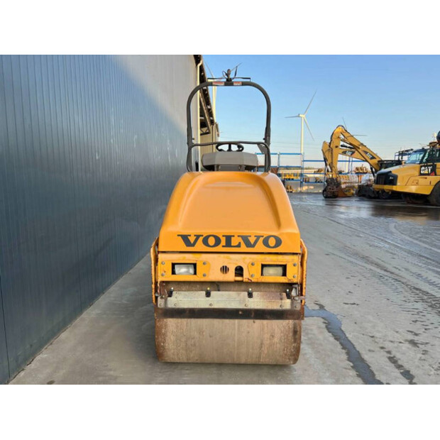 2010 Volvo DD22-41079579