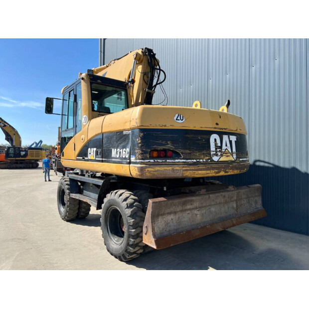 2004 Caterpillar M316C-41079649